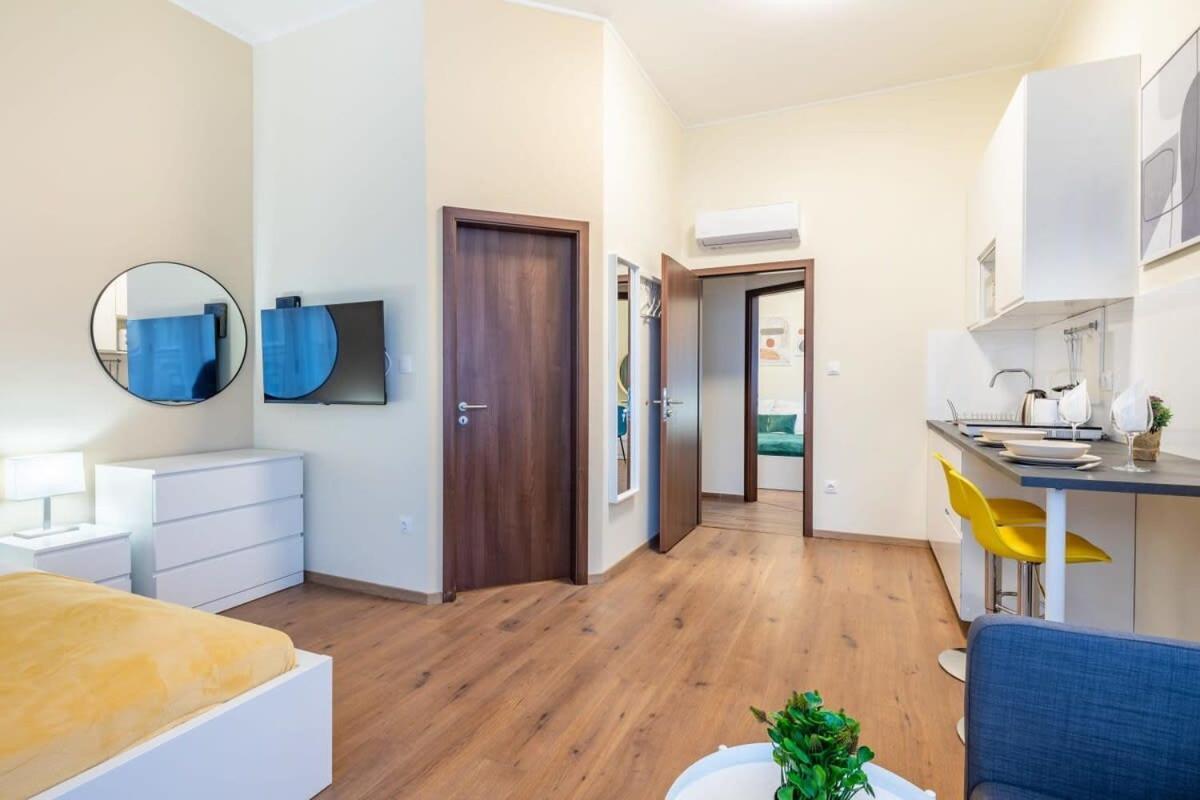 Super Central New Studio Budapest Ngoại thất bức ảnh